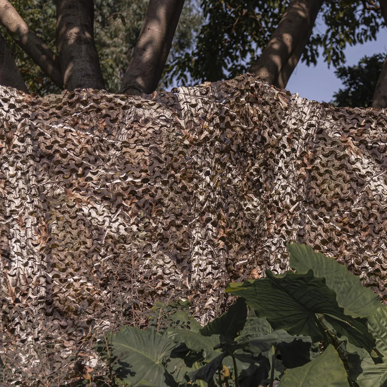 HYOUT Camo Netting Bulk Roll Camouflage Net Ghillie Hunting Blind Camping Sunshade, Military Army Party Decoration
