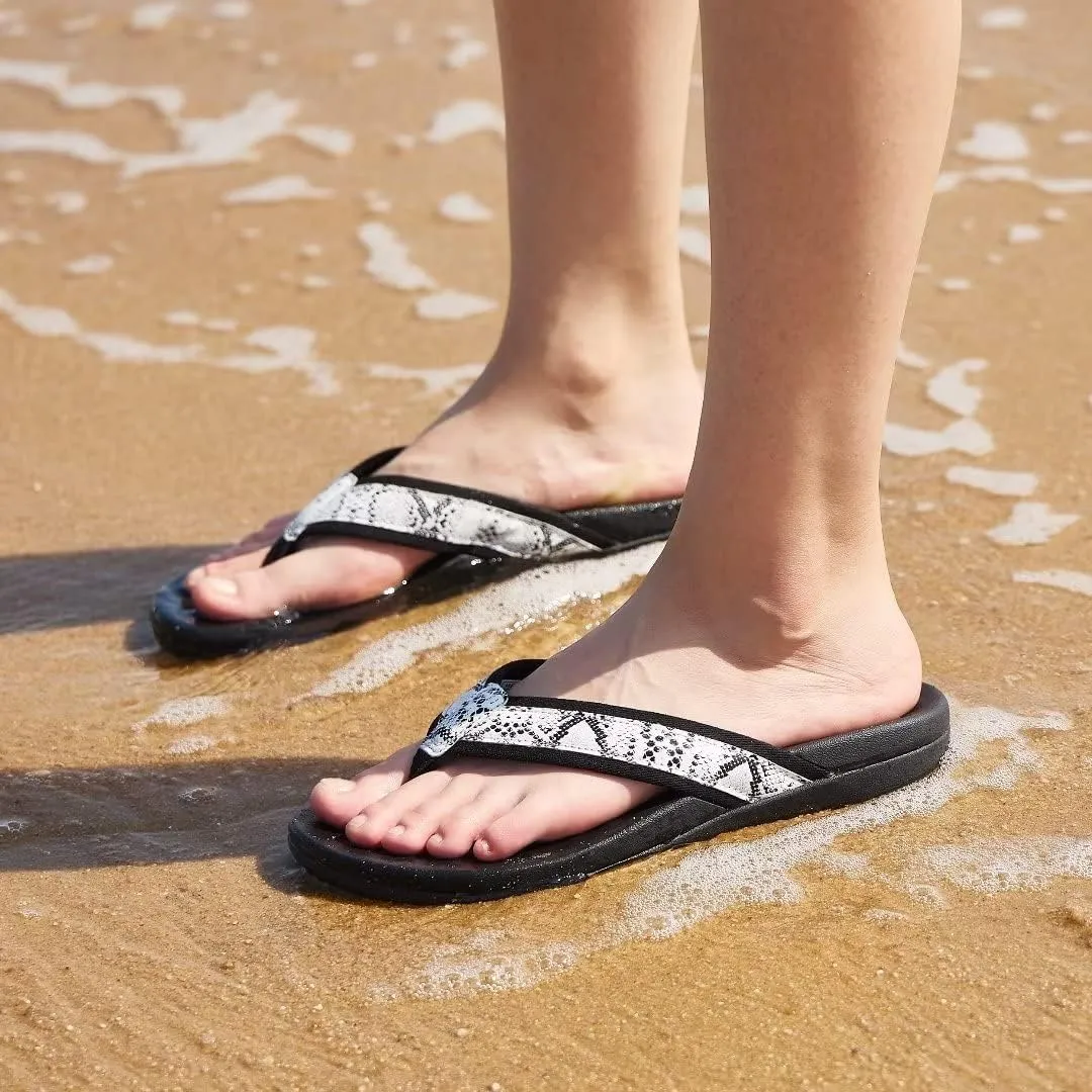 MEGNYA Womens Orthotic Flip Flops, Plantar Fasciitis Sandals for Flat Feet with Arch Support Thong Style Flip Flops, Comfortable Walking Sandals for Beach, Vacation
