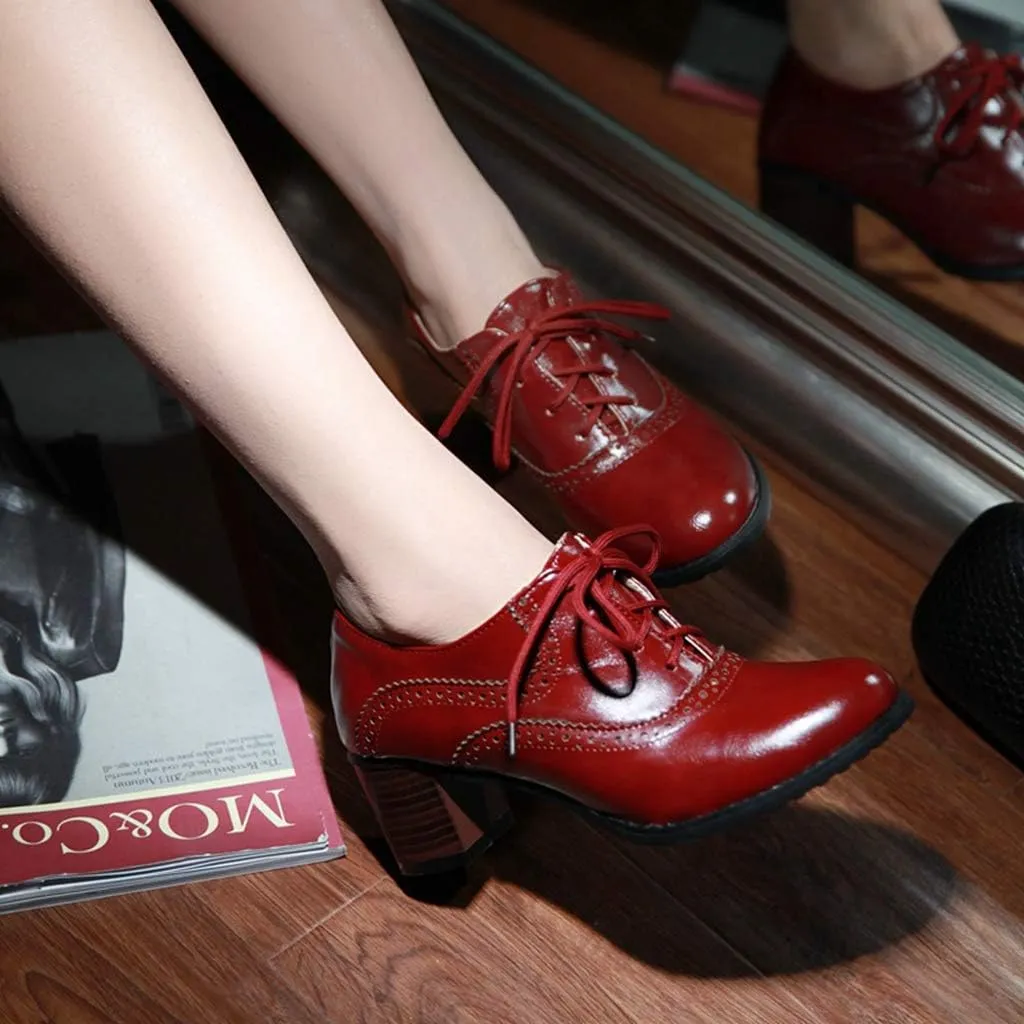 MIOKE Women's Vintage Pump Oxfords Brogues Lace Up Wingtip Perforated Chunky Mid Block Heel Dress Shoes