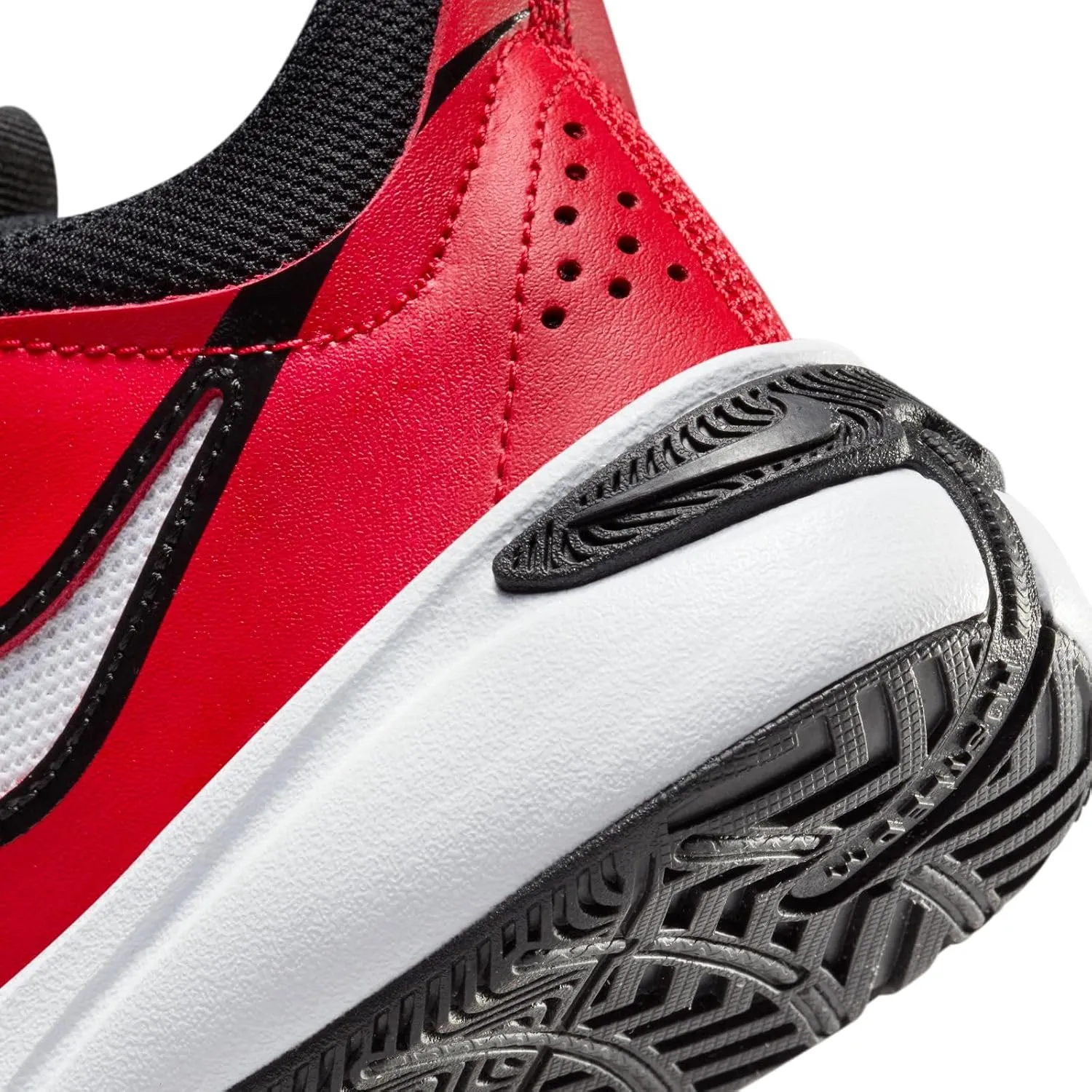 NIKE Boy's Sneaker Three Quarters Tall