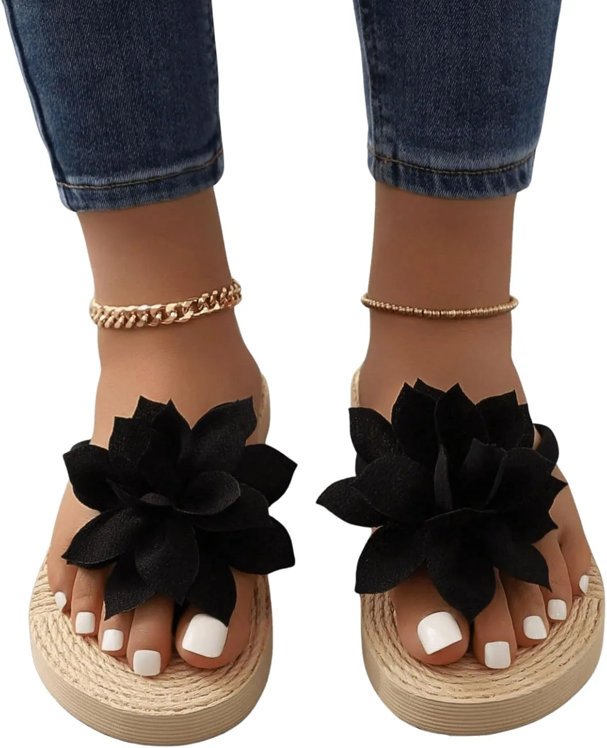 OYOANGLE Women's Applique Decor Open Toe Flip Flop Sandals Casual Outdoor Flat Slippers