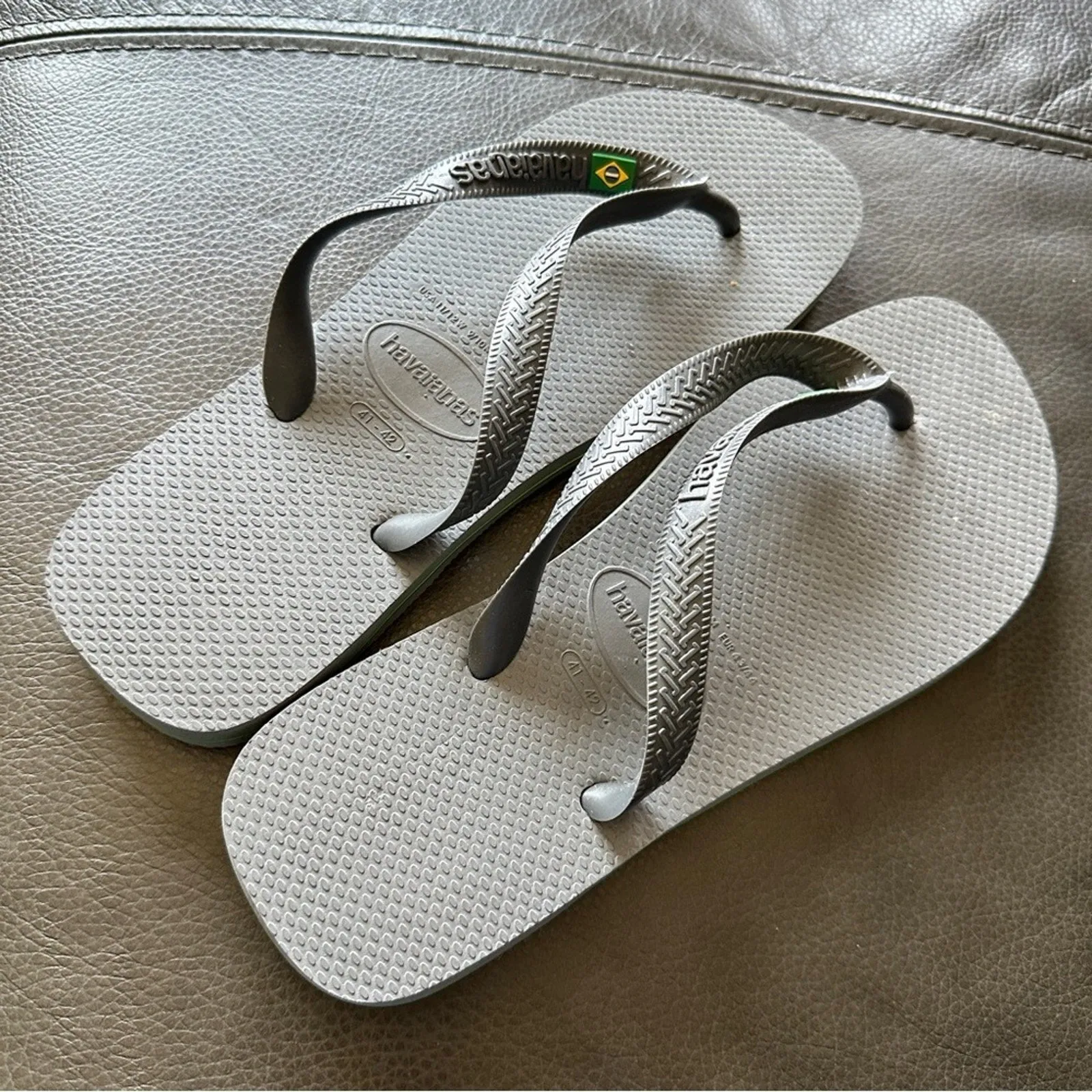 PanacheProse Havaianas Brazil Logo Size US Women’s 11/12,Men’s 9/1M Gray Flip Flop S…