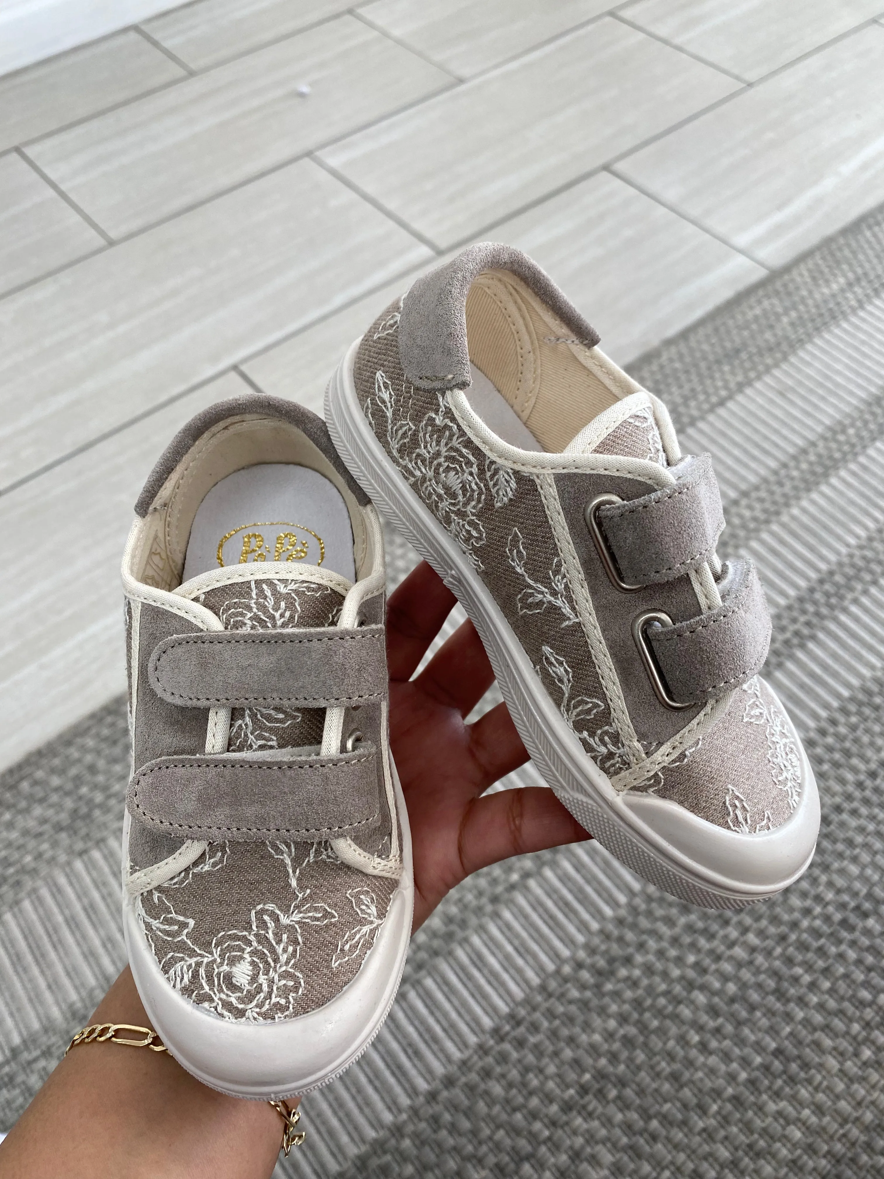 Pepe Tan Embroidered Velcro Sneaker