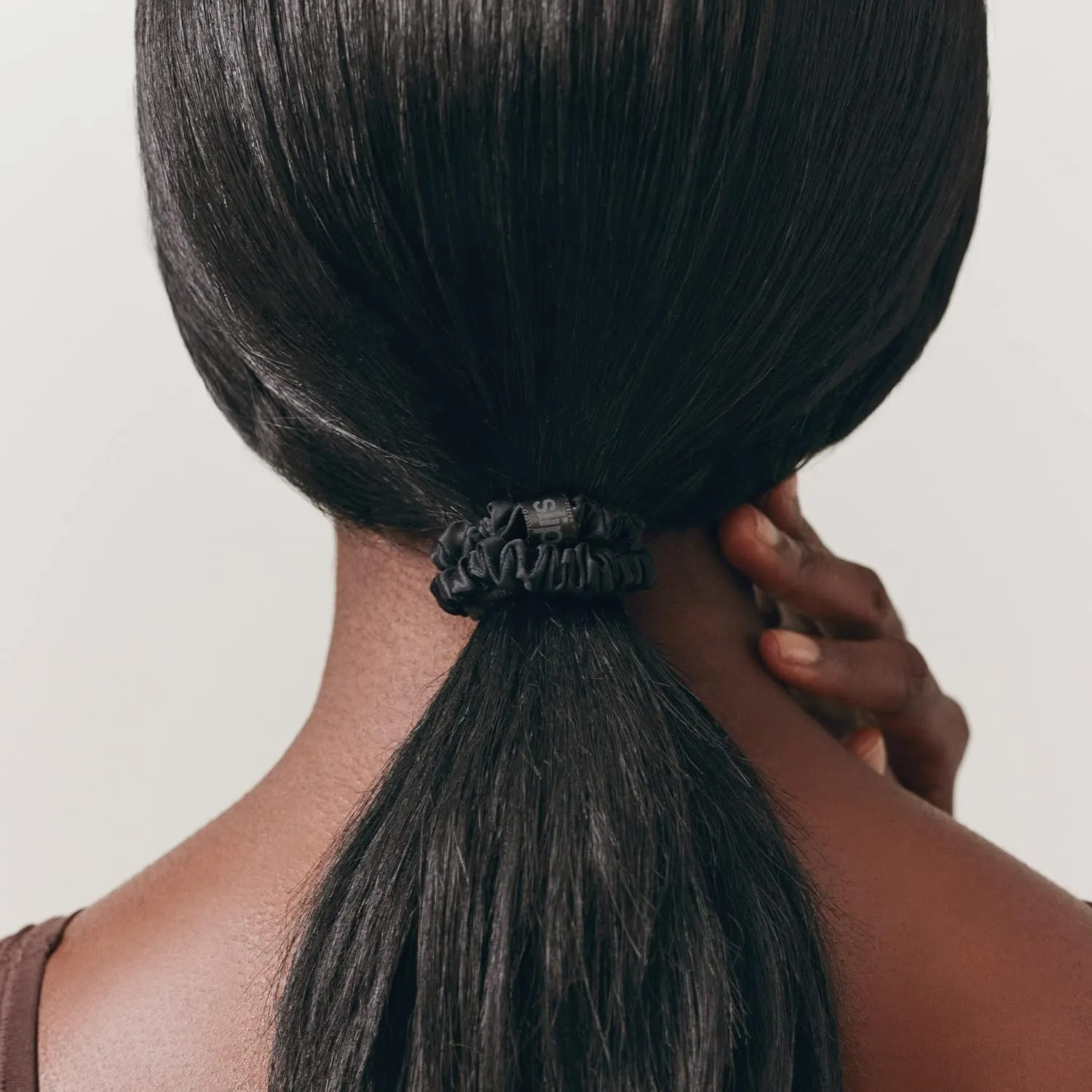 SLIP Amazon Exclusive Skinny Scrunchies: Anti-Crease, Anti-Breakage Slipsilk™ Design Protects Delicate Hair | Includes 3 Pure Silk Scrunchies, Sea
