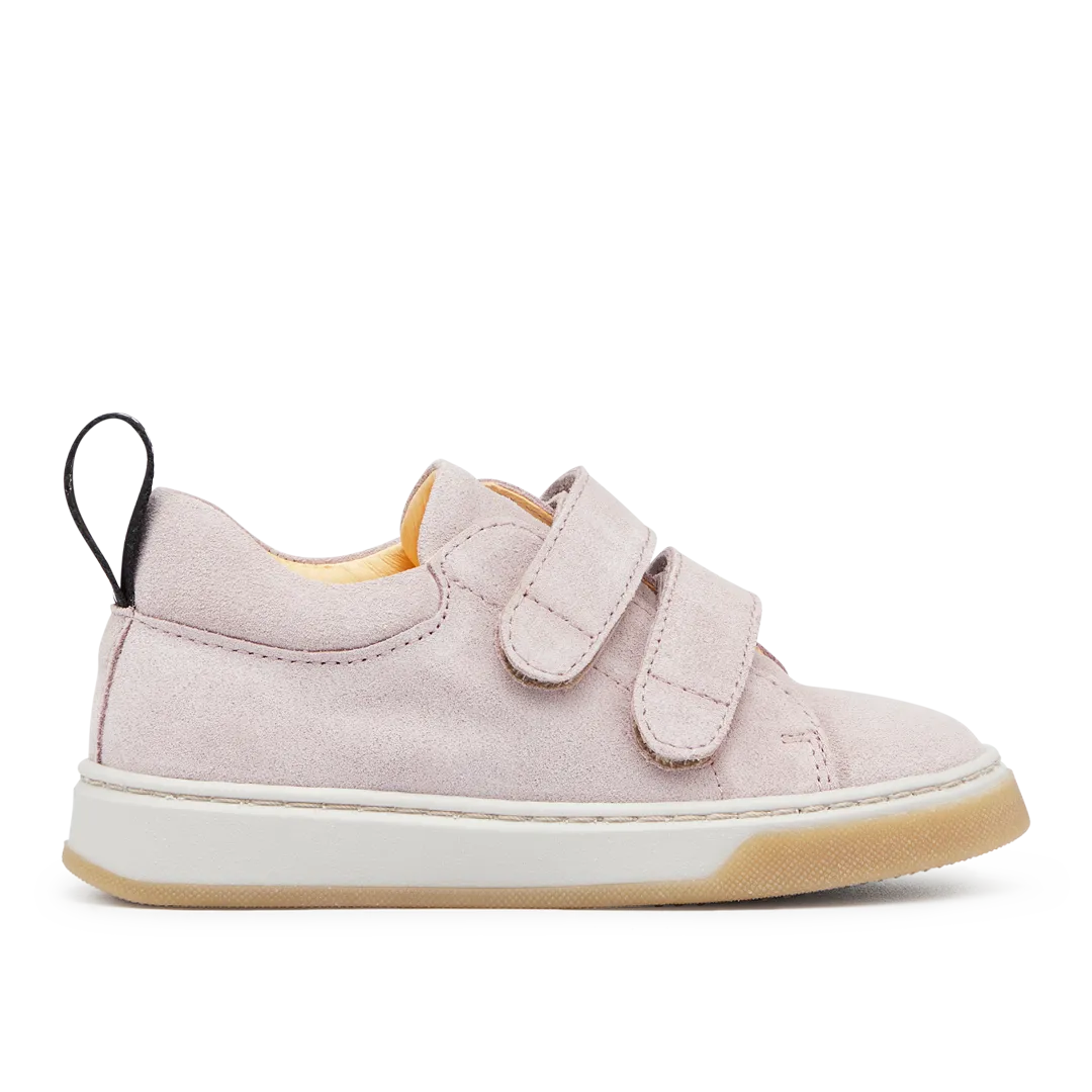 Sneaker with logotape and velcro closure
