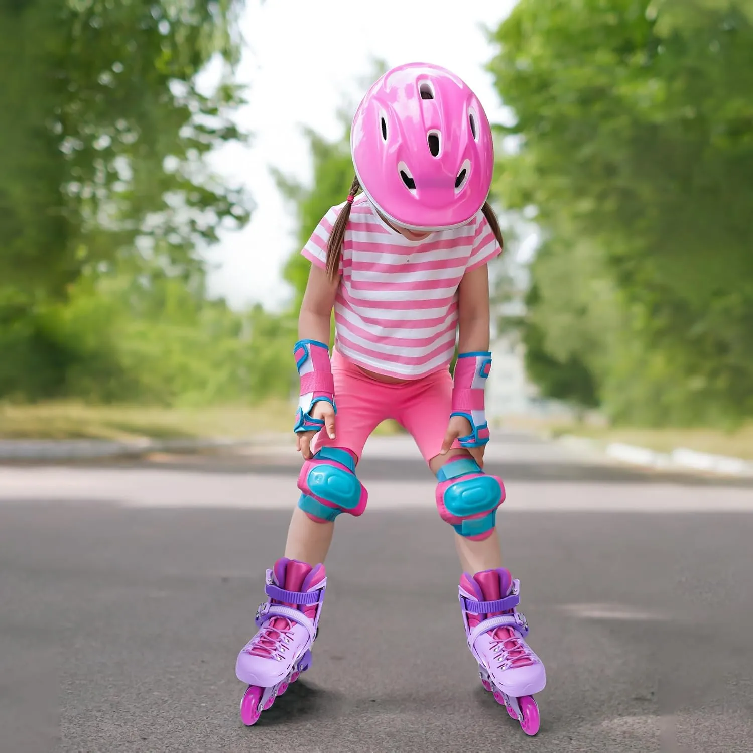 SWAY Inline Skates 4 Size Adjustable for Girls and Boys, All Wheels Light Up, Outdoor Inline Skates for Kids and Youths Age 4-16, Lightweight & Comfortable for Beginners
