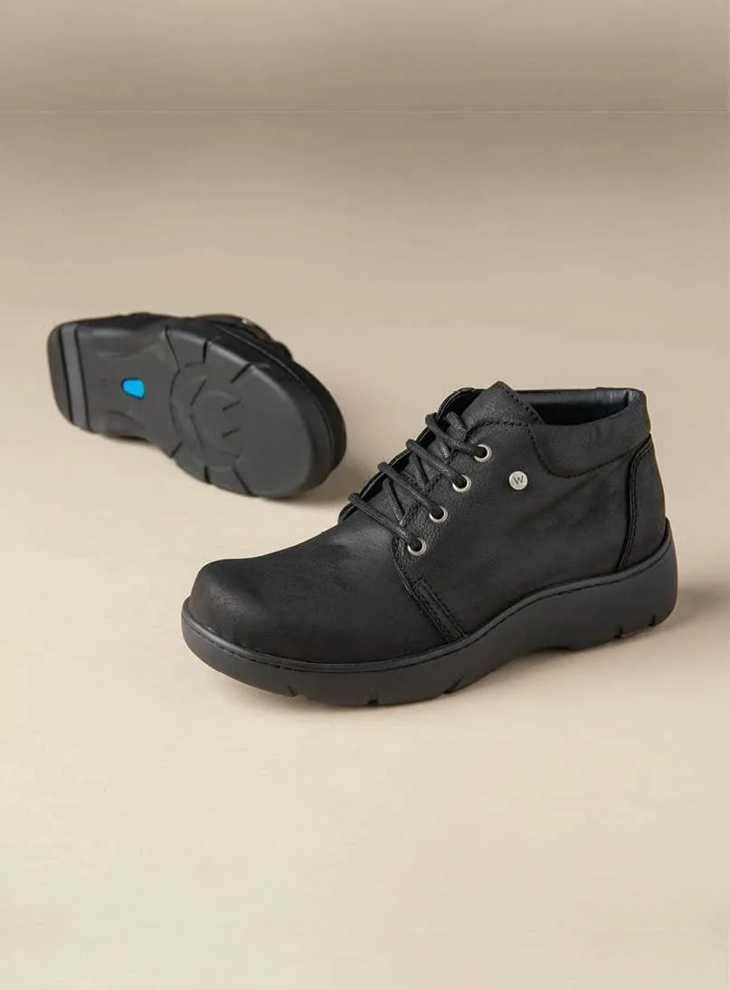 Wolky Women's Tarda Xw Water Resistant Ankle Boot