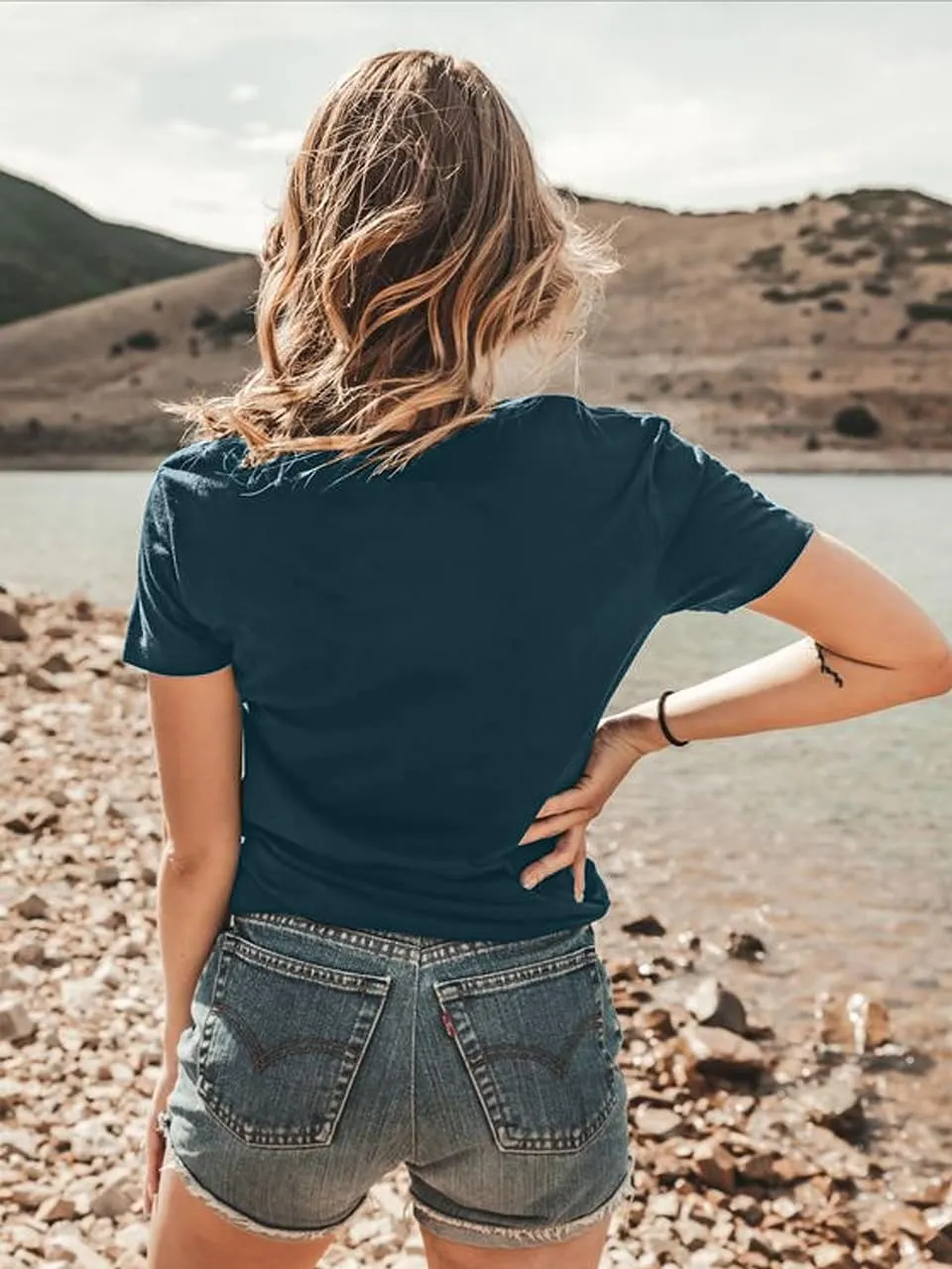 Women Adventure Shirts Retro Desert Sunrise T-Shirt Funny Hike Mountain Nature Travel Graphic Workout Tees Tops